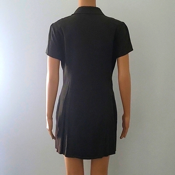 Dark Green Button-Down Dress - Picture 2 of 5